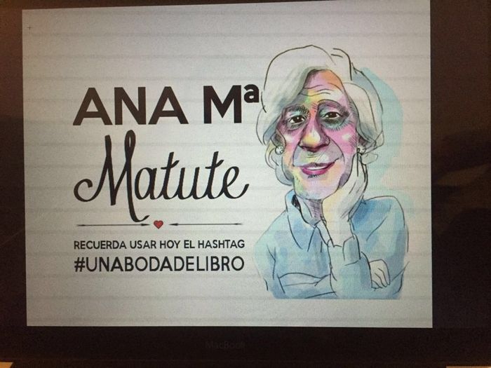 Meseros originales para una boda de libro! - 2