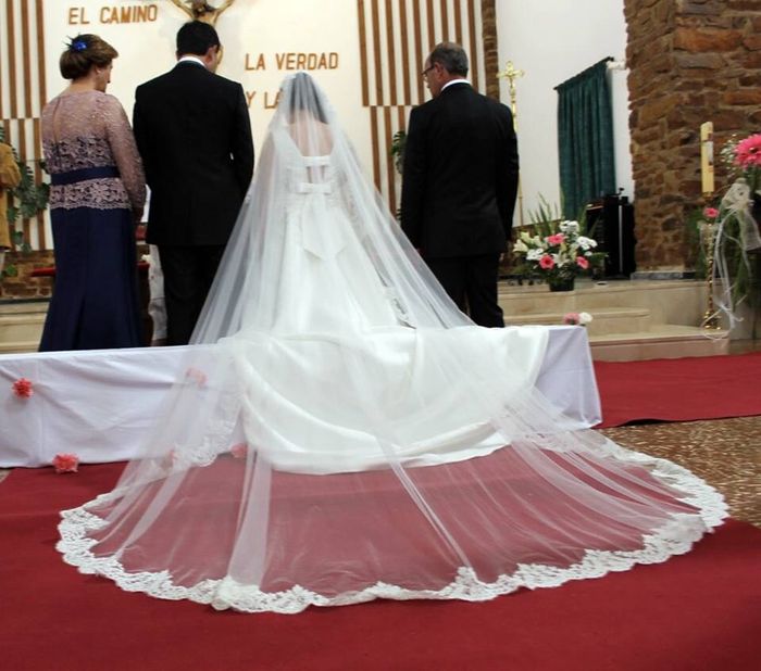 Novias con espalda al aire...cual te pondrías?? - 1