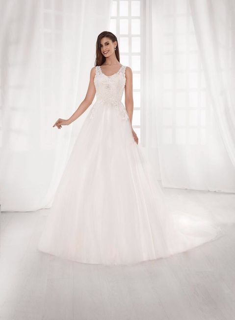 Qué tipo de cancan le iría bien a este vestido? - 1