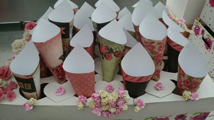 Capital para los pétalos de rosas - 2