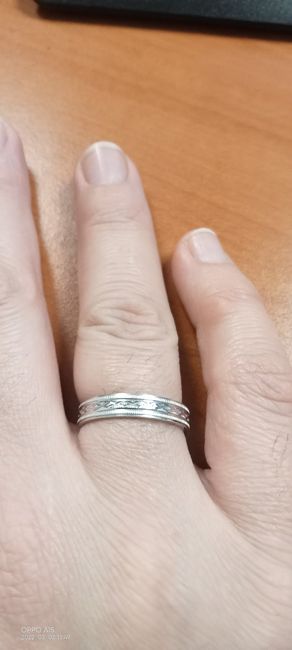 Mi anillo de compromiso barato 4