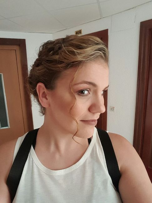 Prueba de peinado y maquillaje. - 2