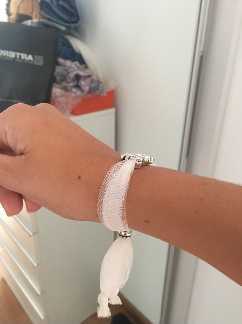  Pulsera con restos de vestido - 3