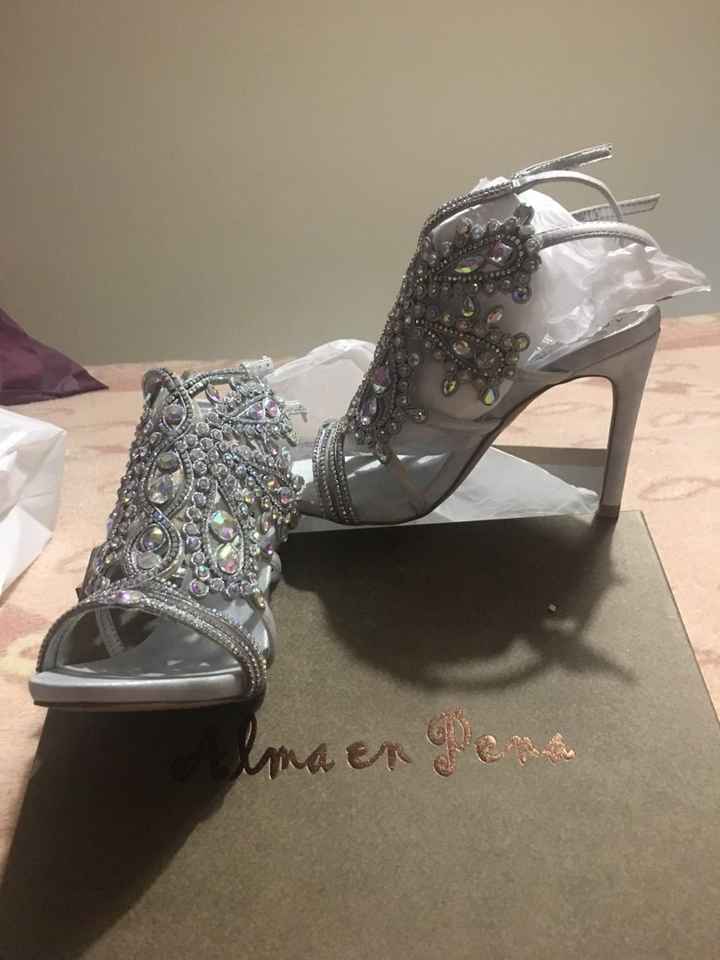 Mis zapatos de novia - 1
