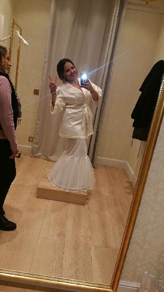 Que os parece, haciendo la ganza mientras llega mi vestido - 3