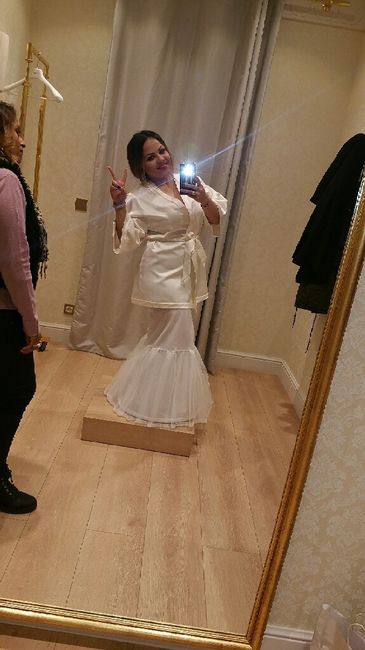 Que os parece, haciendo la ganza mientras llega mi vestido - 3