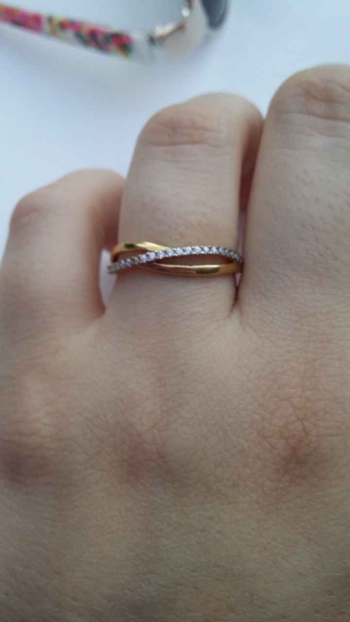 Nuestros anillos de compromiso... - 1