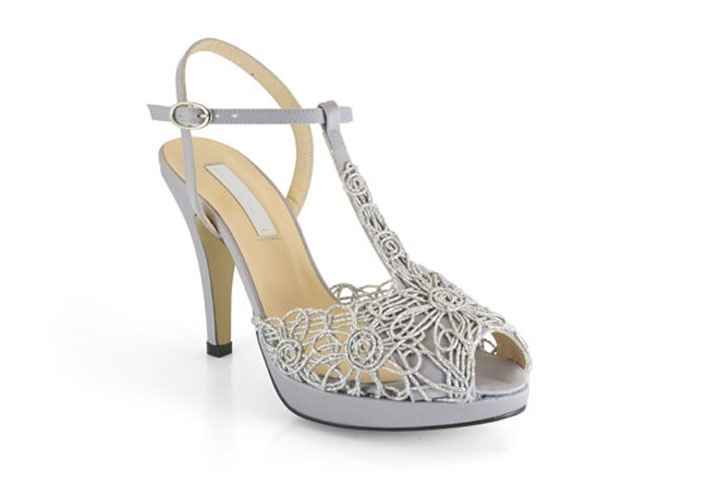 Mis zapatos plateados