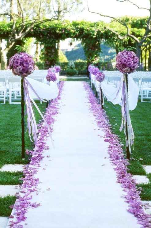 Boda con detalles morado 