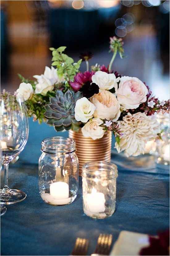 Detalles de boda de color dorado