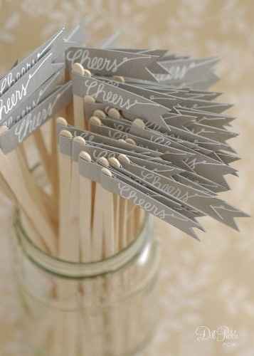 Detalles de boda gris