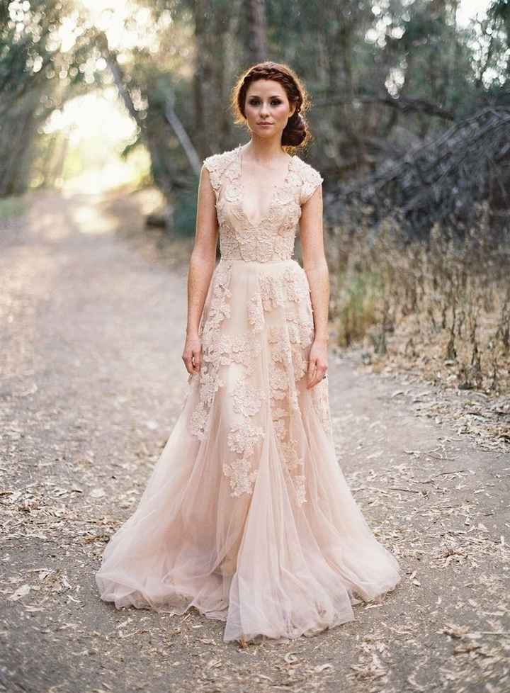 Vestidos de novia con color