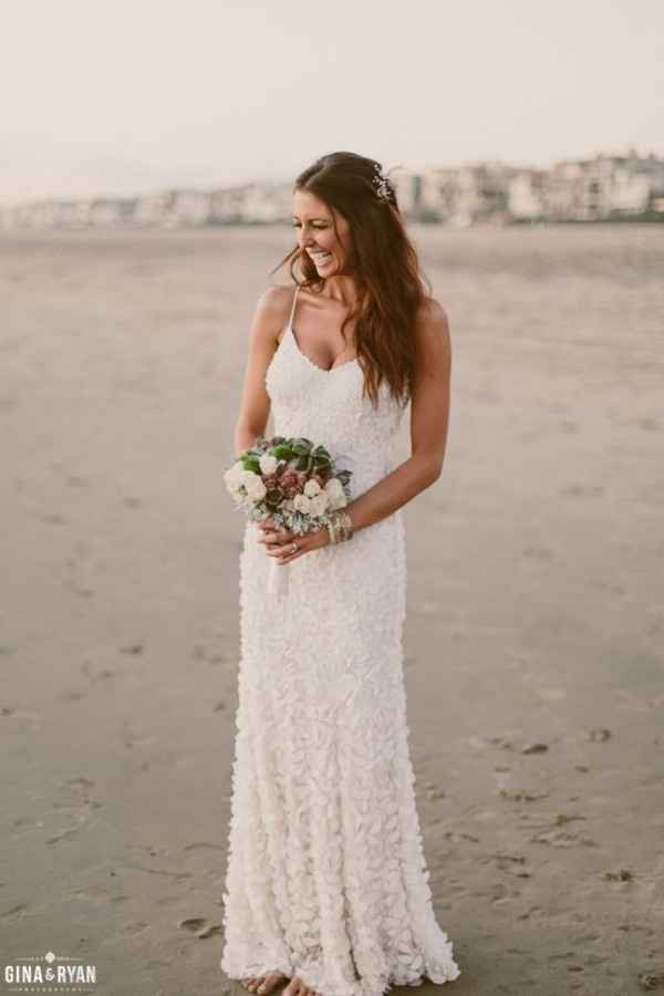 4. novias en la playa 