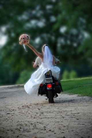 Motos en boda