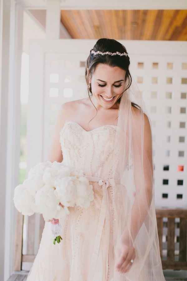 vestido con escote corazón