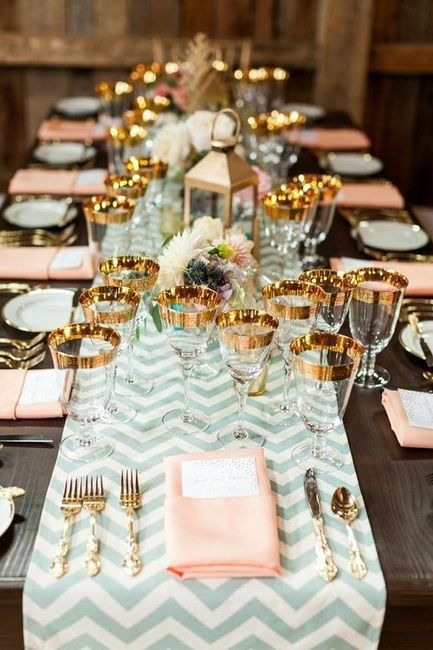 Bodas de colores: dorado. 12