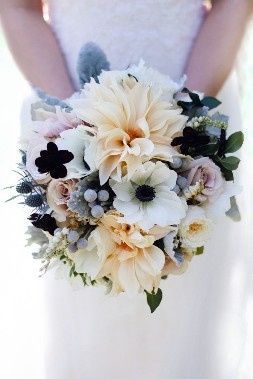 Bodas de colores: negro. 3