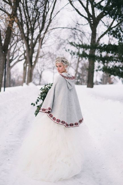 "Chaquetas" para novias invernales 12