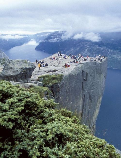 4. Noruega