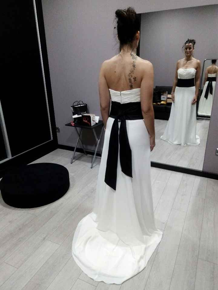 Vestido de novia blanco y negro - 2