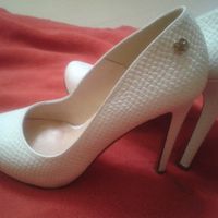 mi zapatos para mi gran dia jejeje...