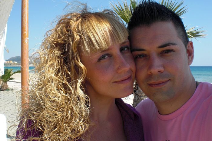 DANIEL Y REBECA