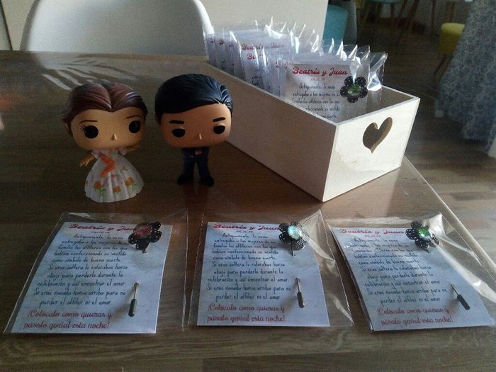 Tarjetas alfileres boda - 1