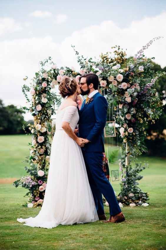 Beso en el altar