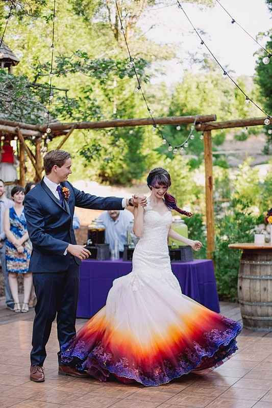 La boda más colorida