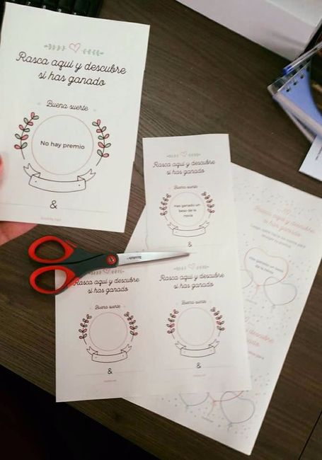 Tarjetas de boda rasca y gana