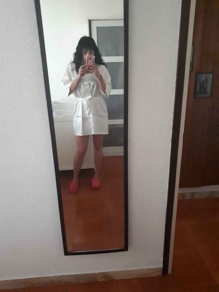 Mi bata de novia y las de mis damas - 1