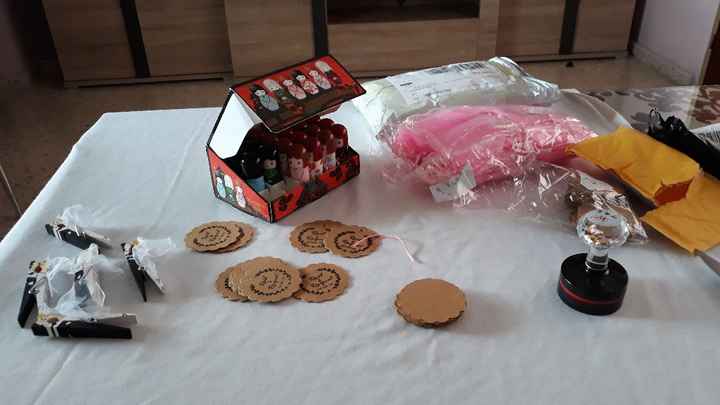 Empaquetando los regalitos😅😅😅 - 2