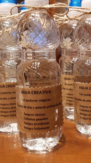 Botellines de agua para dar en la iglesia 2