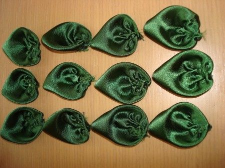Hojas de raso