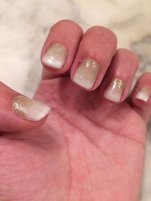 Mis uñas de novia - 1