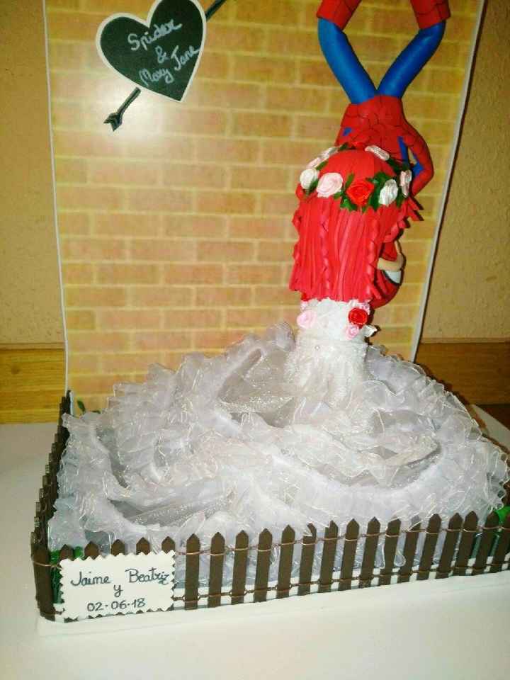 Mis muñecos de la tarta (spiderman y Mj) - 4