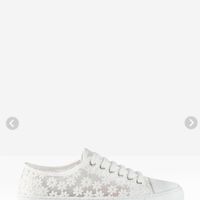 Bambas para novia en stradivarius - 1