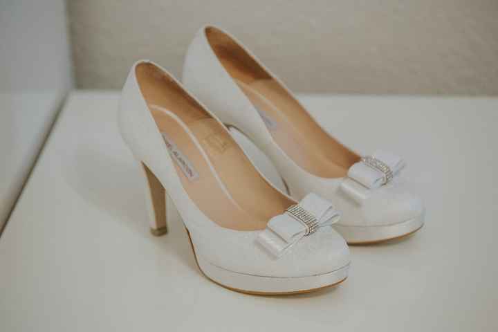 Estos fueron mis zapatos muy cómodos , Ángel Alarcón.
