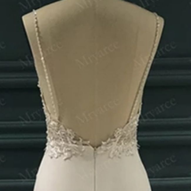 Copas cosidas al vestido 1
