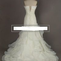 Vestido por detrás