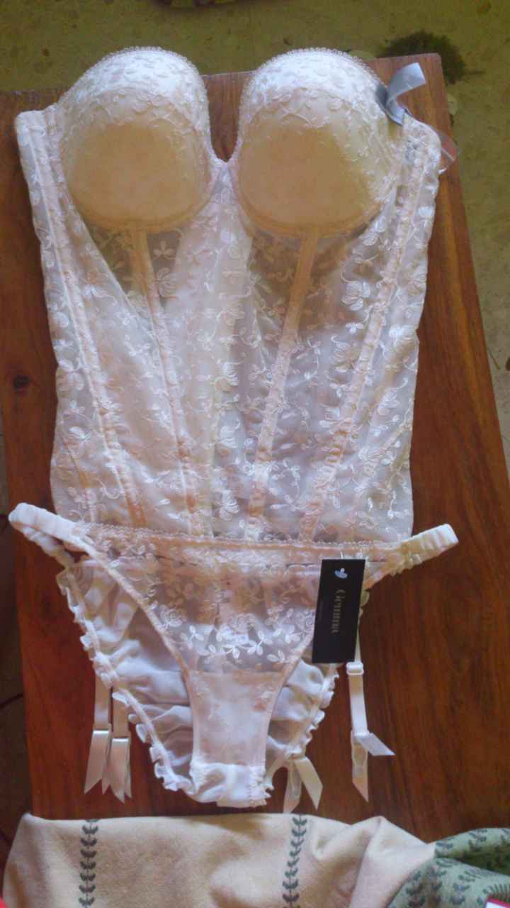 corset y braguita brasileña