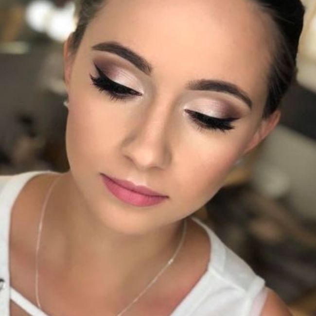 Labios nude o atrevidos 1