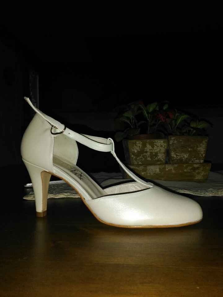 Zapatos novias octubre: sandalias o zapato? - 1