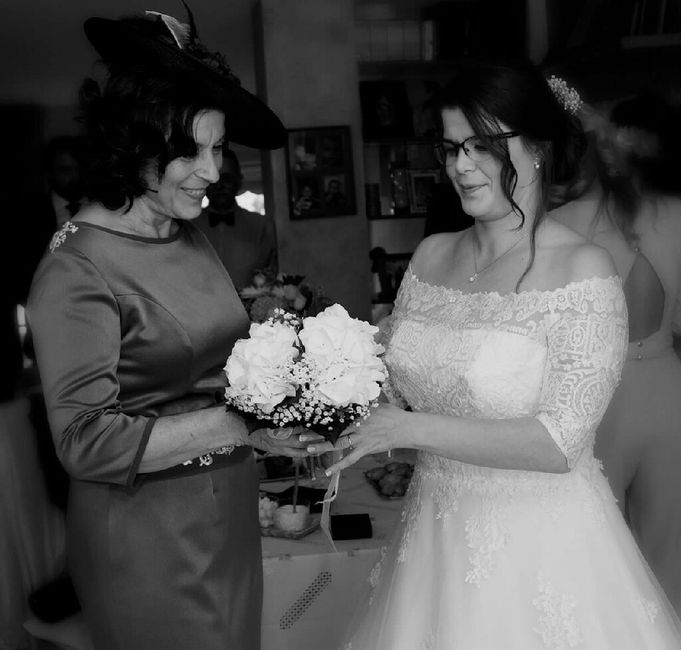 ¿Quién te ayudará a vestirte el día de la boda? - 2