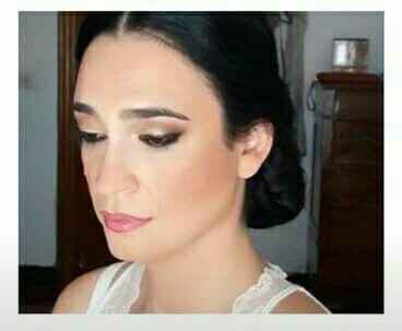 Estos fueron mi maquillaje y peinado - 1