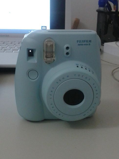 FUJIFILM INSTAX MINI 8