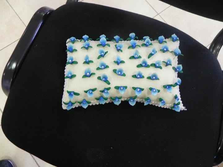 Alfileres calas azules