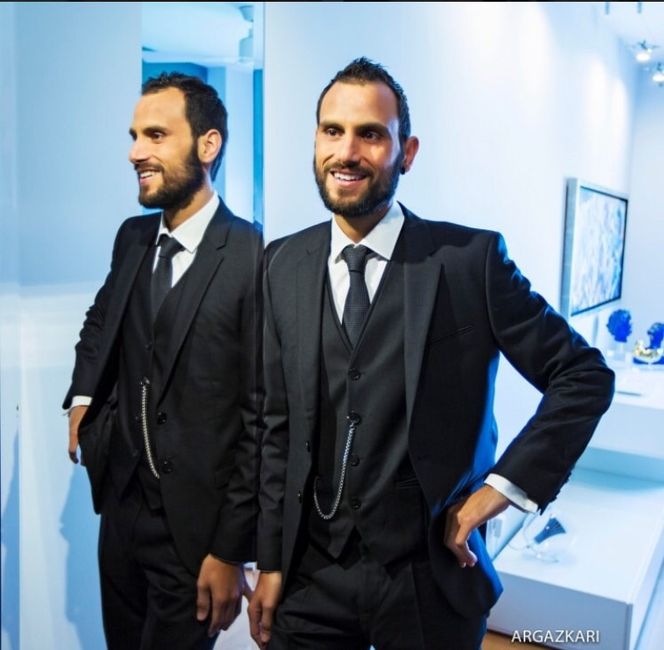 Trajes de novio. - 1