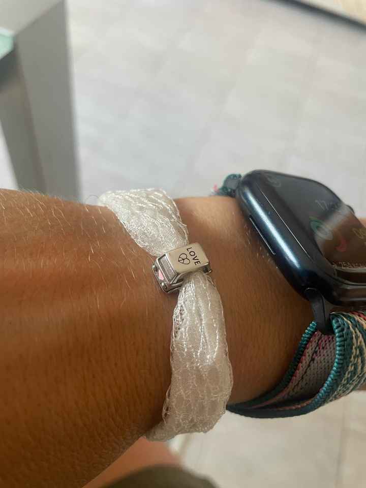 Pulseras con el vestido - 2