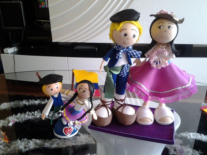 muñekos personalizados....